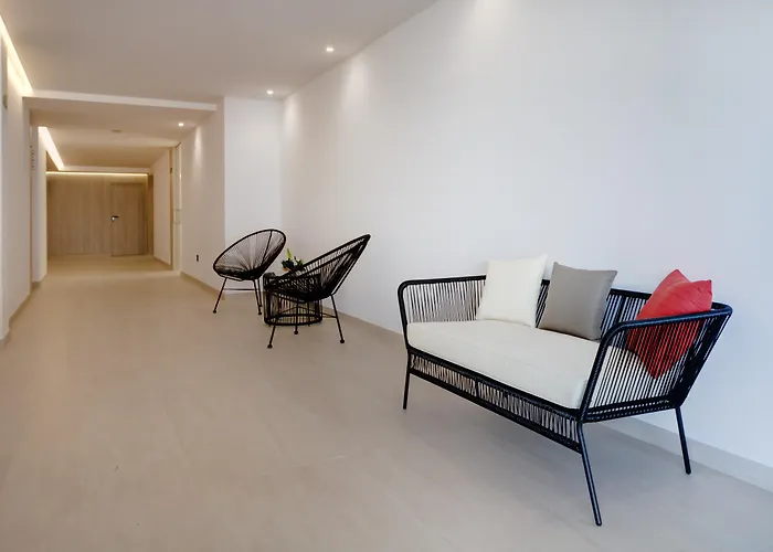 Playa De Foz Hotel & Spa By Gaiarooms